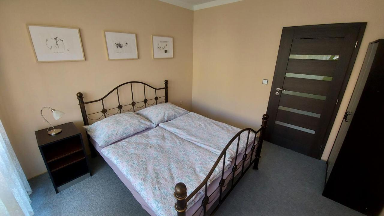 Apartman Eva - Plne Vybaveny Byt - Týn nad Vltavou エクステリア 写真