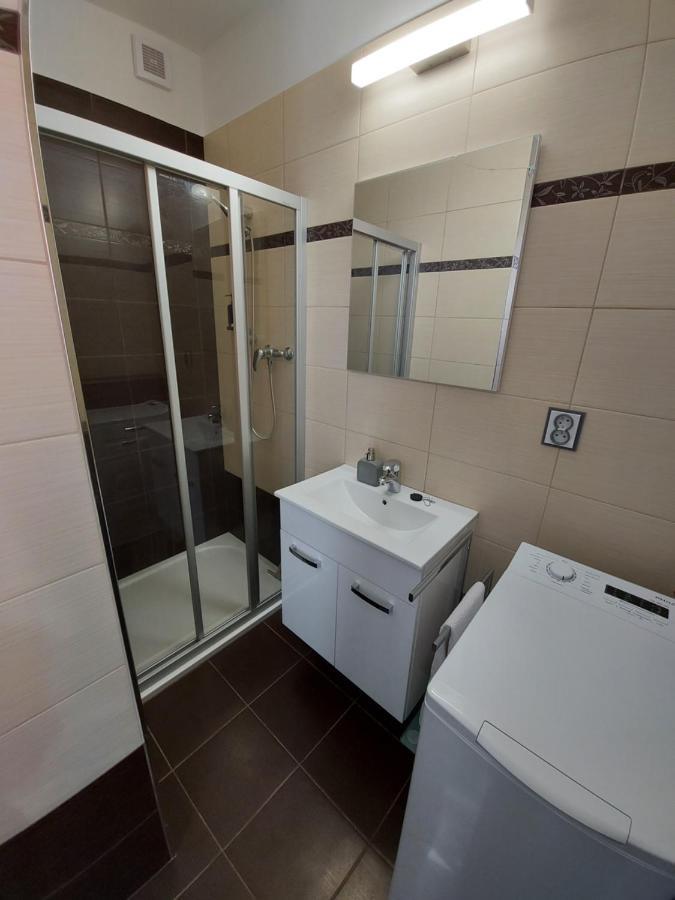 Apartman Eva - Plne Vybaveny Byt - Týn nad Vltavou エクステリア 写真